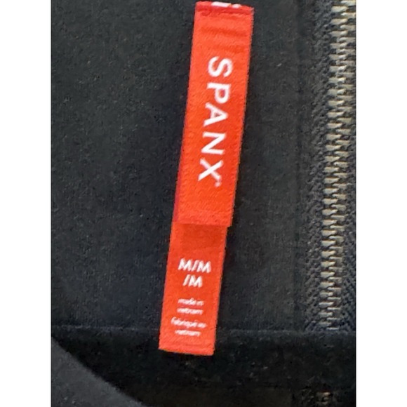 Spanx  Ponte Overlay Fitted Midi in Classic Black Sleeveless Dress Size Medium - Picture 5 of 10